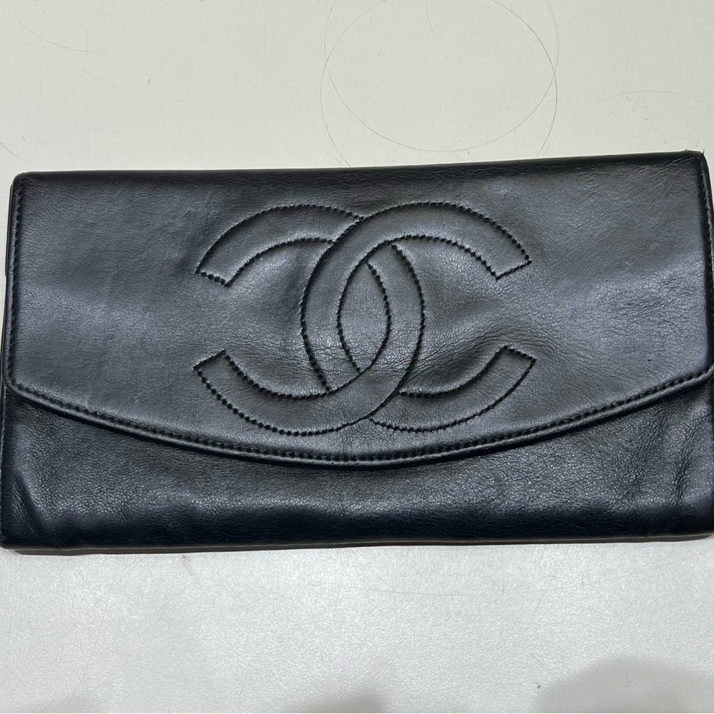 Authentic Chanel Cc double flap clutch.
